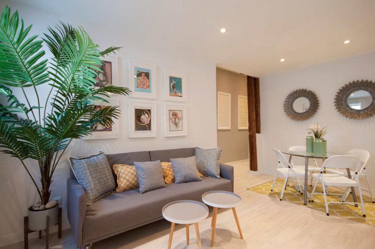 Loft De Lujo A Pasos Del Prado Appartement Madrid Buitenkant foto